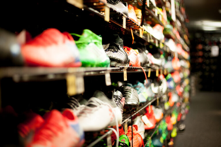 Intersport Schaefer Schuhregal 768x512