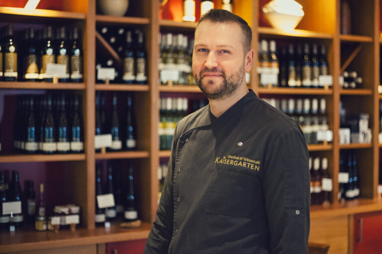 Weinhotel Kaisergarten 01 768x512